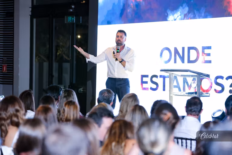 Veja mais registros da Masterclass “O Mercado de Luxo – Edição Especial Dourados”, com Carlos Ferreirinha – foto 259