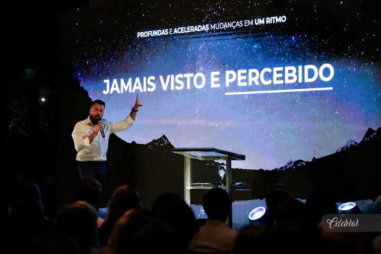 Veja mais registros da Masterclass “O Mercado de Luxo – Edição Especial Dourados”, com Carlos Ferreirinha – foto 261