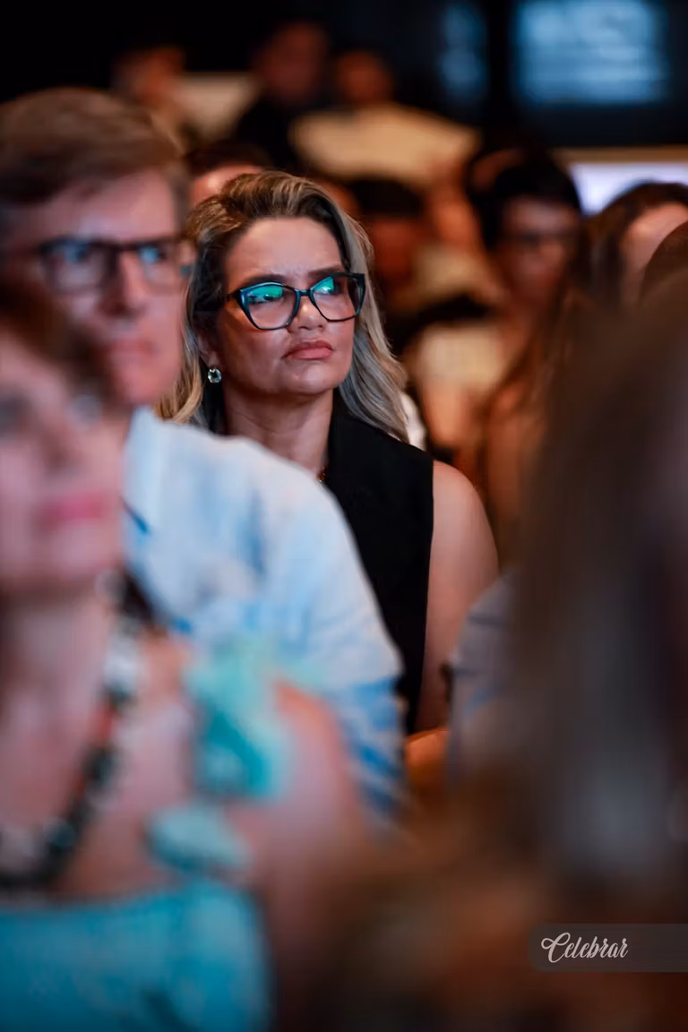 Veja mais registros da Masterclass “O Mercado de Luxo – Edição Especial Dourados”, com Carlos Ferreirinha – foto 68