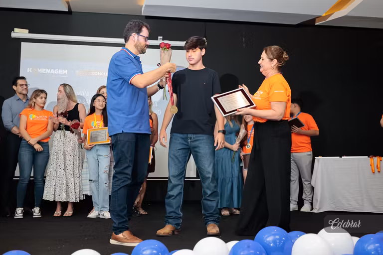 Kumon Unidade Progresso homenageia alunos adiantados em evento especial – foto 243