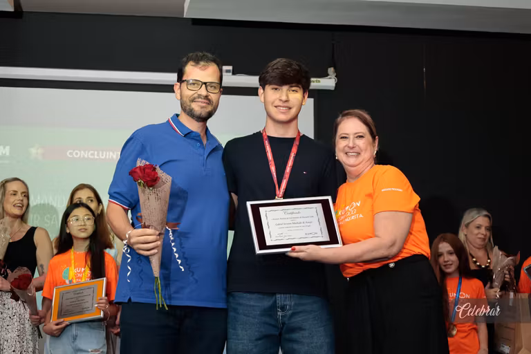 Kumon Unidade Progresso homenageia alunos adiantados em evento especial – foto 244