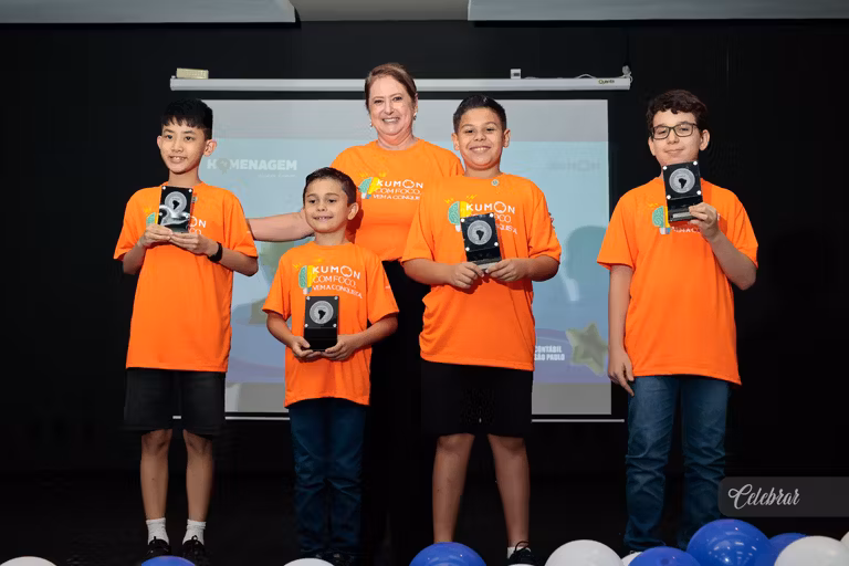 Kumon Unidade Progresso homenageia alunos adiantados em evento especial – foto 281