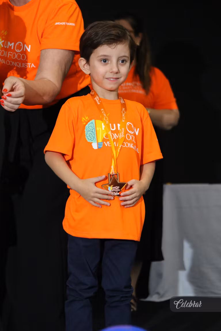 Kumon Unidade Progresso homenageia alunos adiantados em evento especial – foto 356