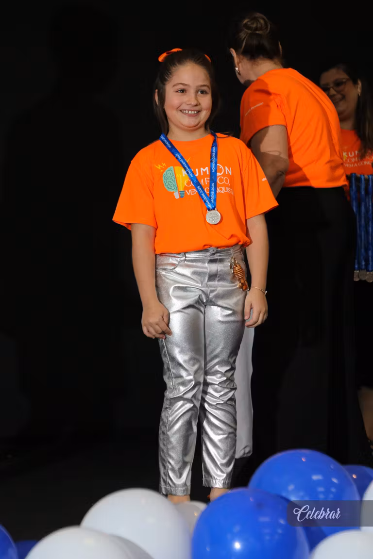 Kumon Unidade Progresso homenageia alunos adiantados em evento especial – foto 414