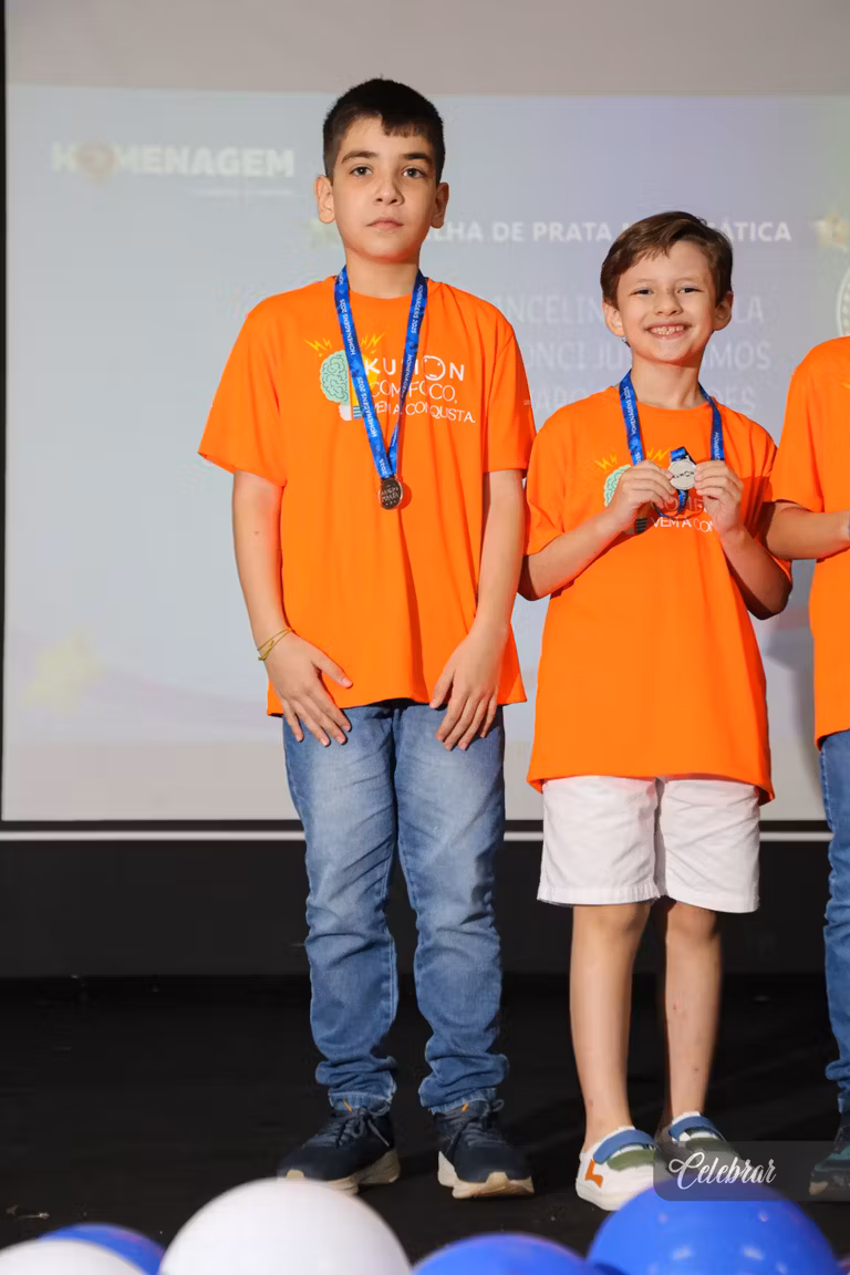 Kumon Unidade Progresso homenageia alunos adiantados em evento especial – foto 418