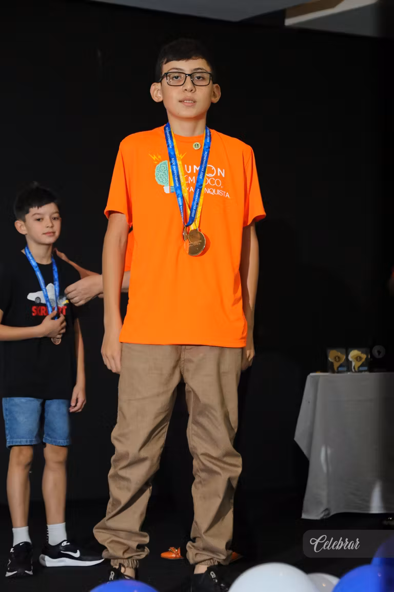 Kumon Unidade Progresso homenageia alunos adiantados em evento especial – foto 444