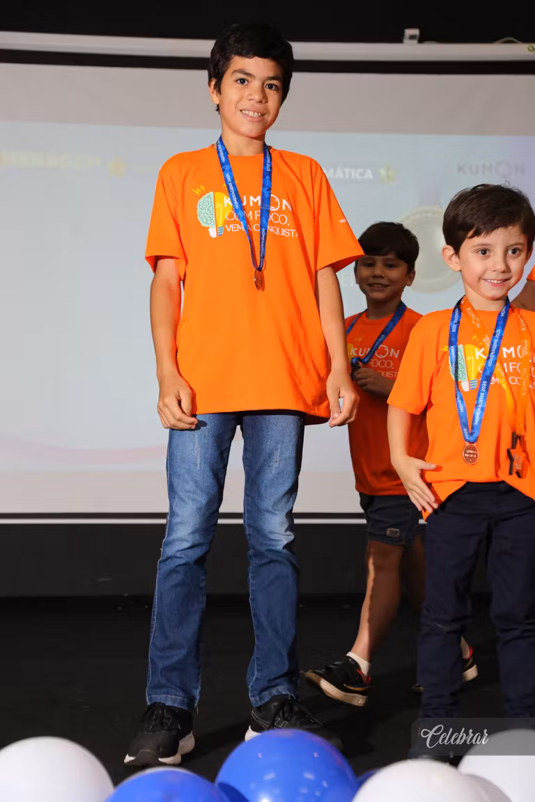 Kumon Unidade Progresso homenageia alunos adiantados em evento especial – foto 453