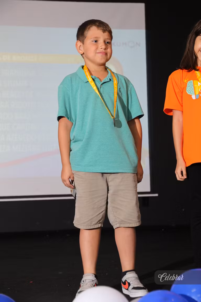 Kumon Unidade Progresso homenageia alunos adiantados em evento especial – foto 469