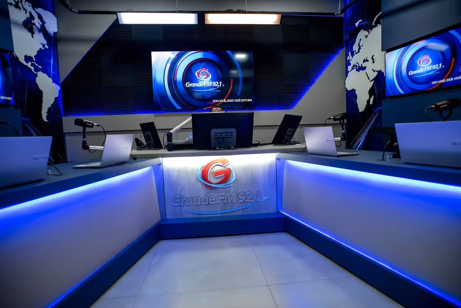 inauguração da nova sede da Grande FM 92,1