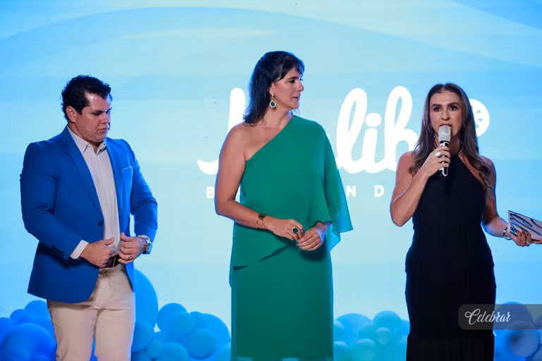 Tchibum Educação Aquática estampa a capa e marca o lançamento da 40ª edição da Revista Celebrar – foto 155