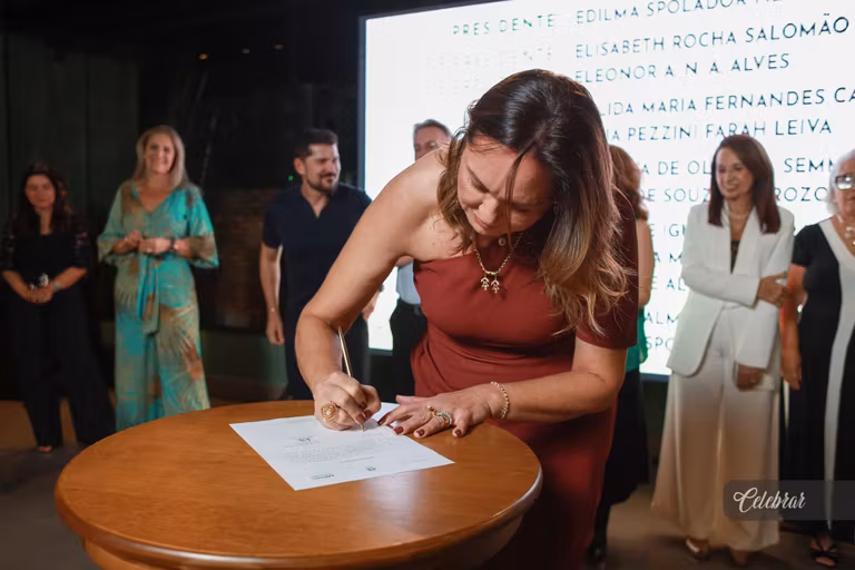 Noite de lançamento do Leilodom 2026 com assinatura de parcerias – foto 122