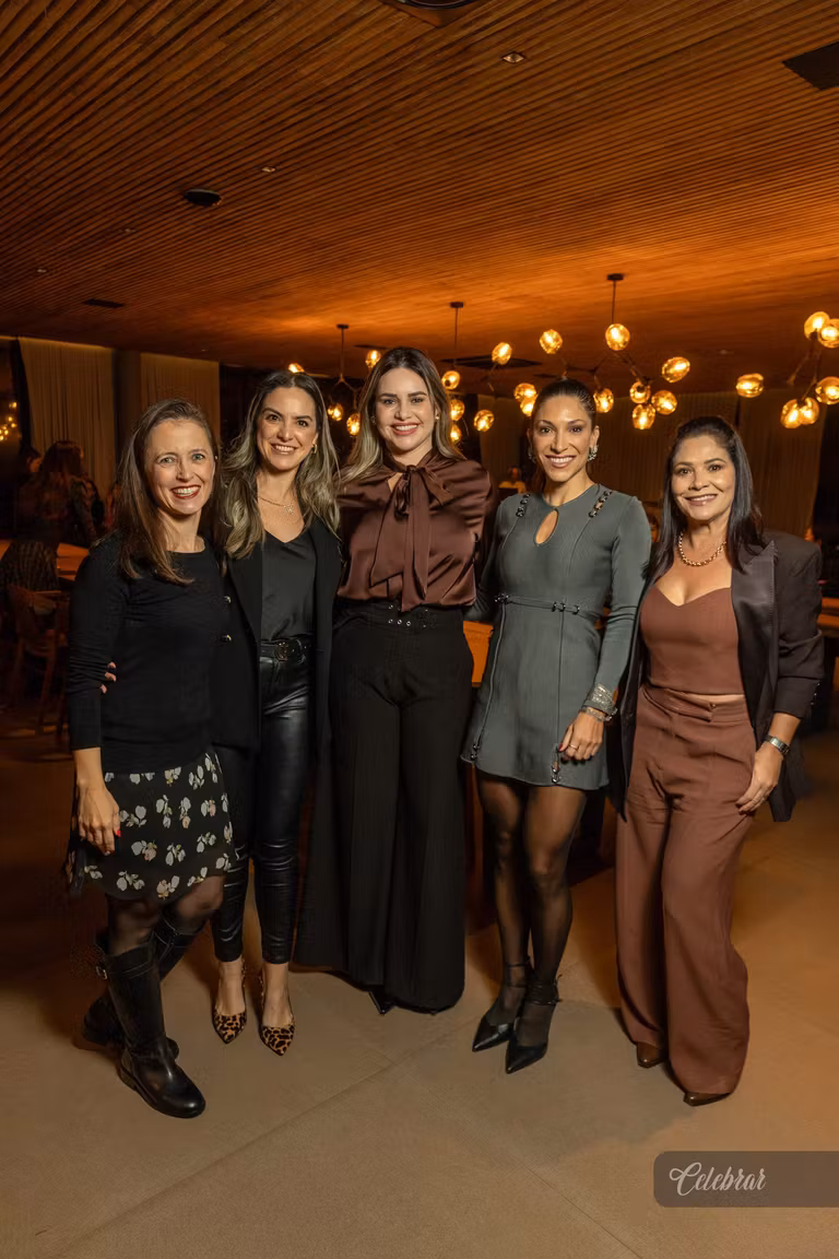 Encontro das mulheres da academia do Hectares reuniu mulheres para uma noite de descontração, boas conversas e conexões especiais. – foto 14