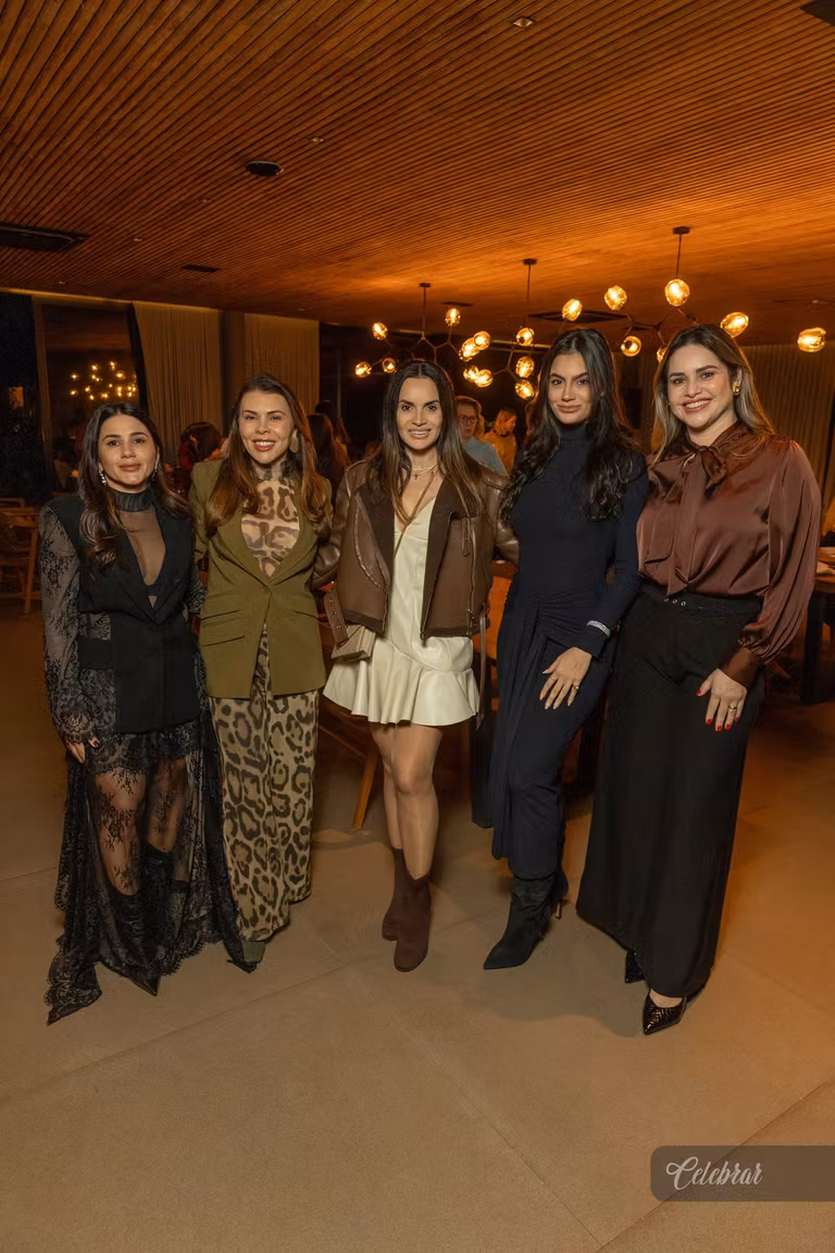 Encontro das mulheres da academia do Hectares reuniu mulheres para uma noite de descontração, boas conversas e conexões especiais. – foto 44