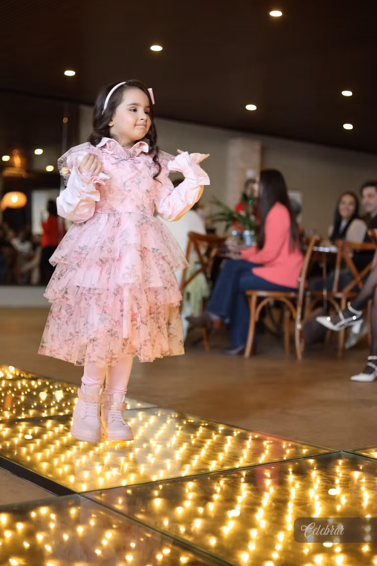 Uma noite marcada por uma celebração repleta de carinho, novidades e as novas tendências da Look Baby Store – foto 111