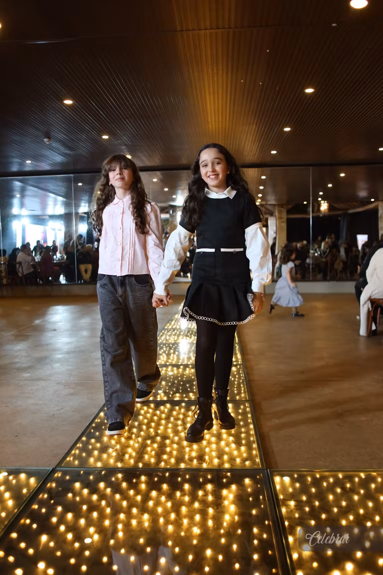 Uma noite marcada por uma celebração repleta de carinho, novidades e as novas tendências da Look Baby Store – foto 182