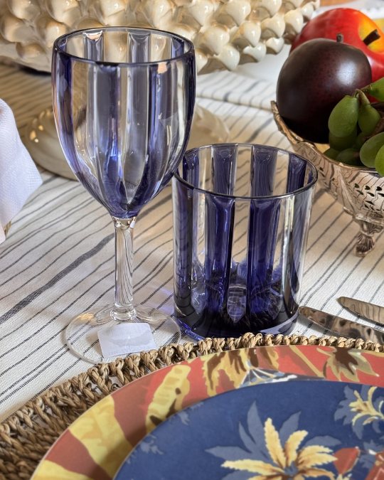Mesa Posta e Memória Afetiva: O Ritual de Receber