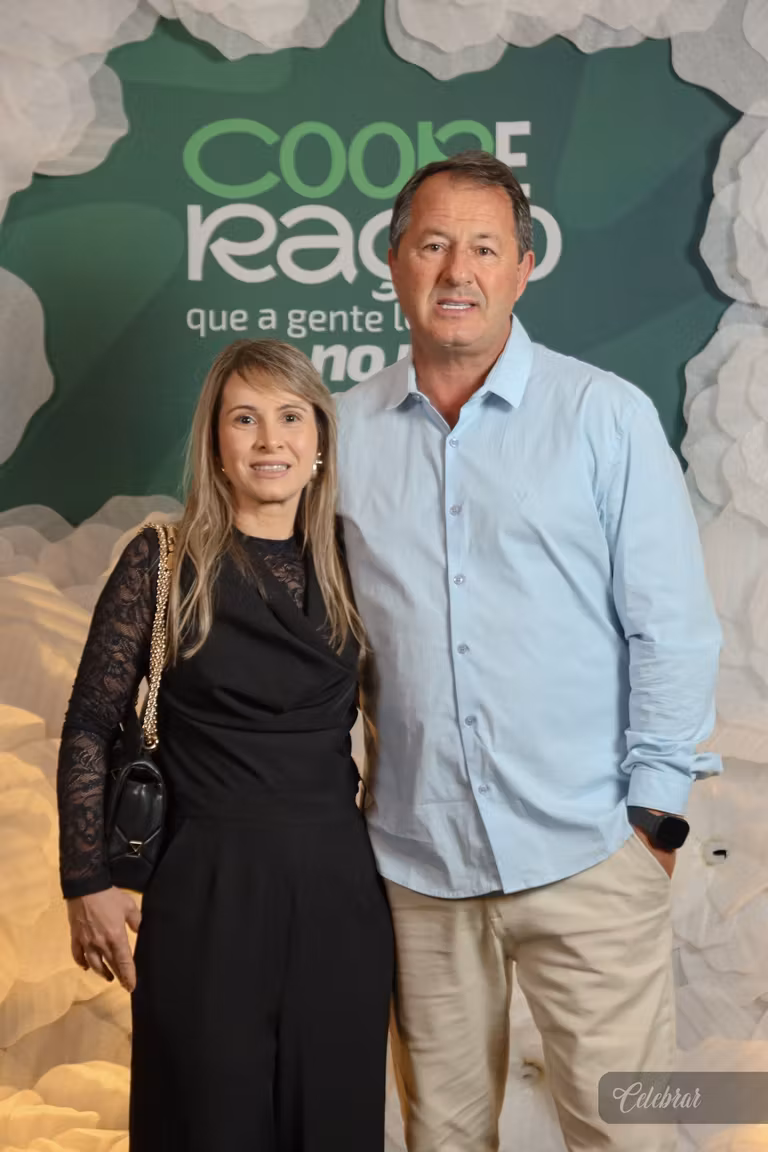 Sicredi Centro-Sul MS/BA celebra 37 anos com show beneficente em prol do Hospital de Amor de Dourados – foto 113