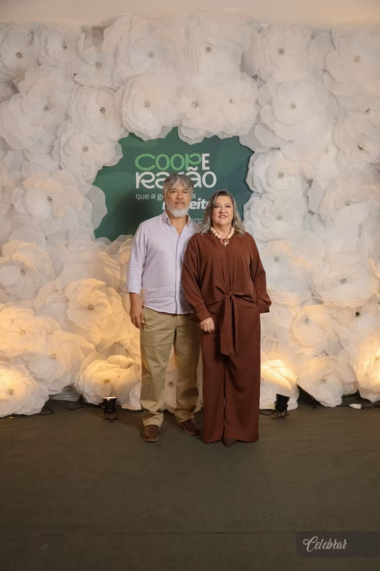 Sicredi Centro-Sul MS/BA celebra 37 anos com show beneficente em prol do Hospital de Amor de Dourados – foto 126