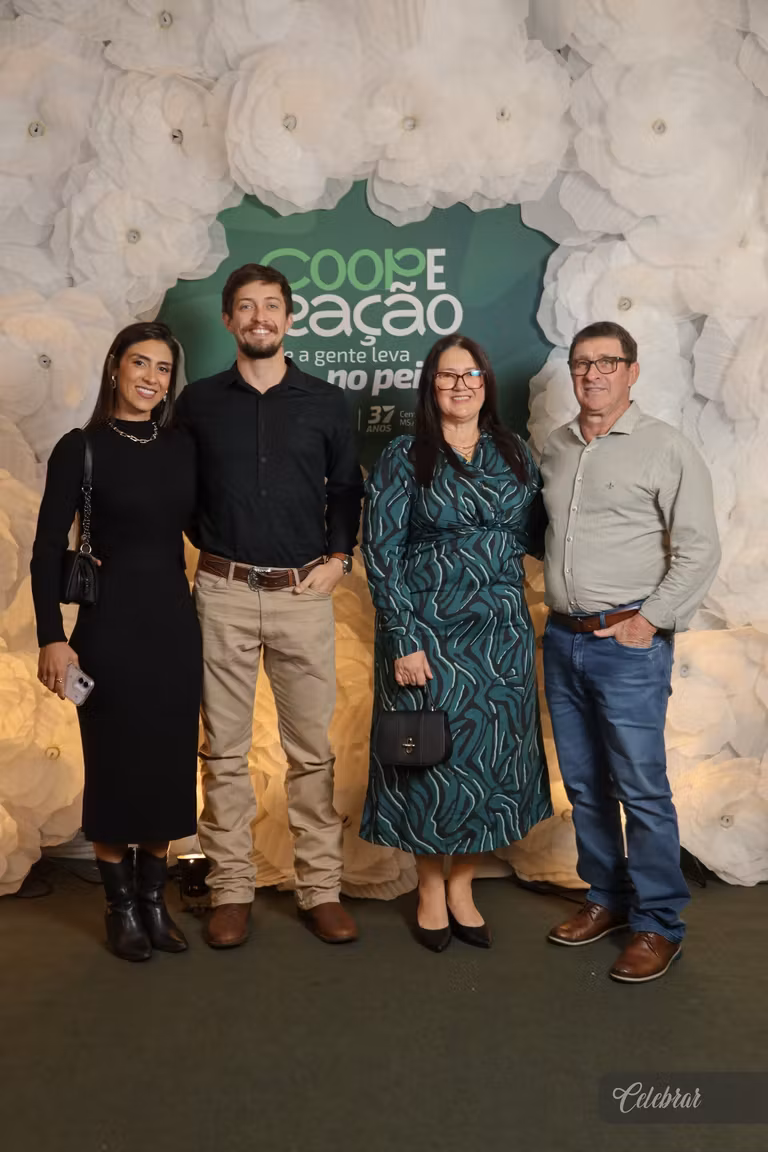 Sicredi Centro-Sul MS/BA celebra 37 anos com show beneficente em prol do Hospital de Amor de Dourados – foto 139