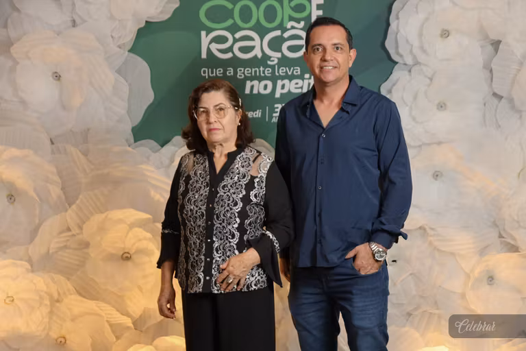 Sicredi Centro-Sul MS/BA celebra 37 anos com show beneficente em prol do Hospital de Amor de Dourados – foto 142