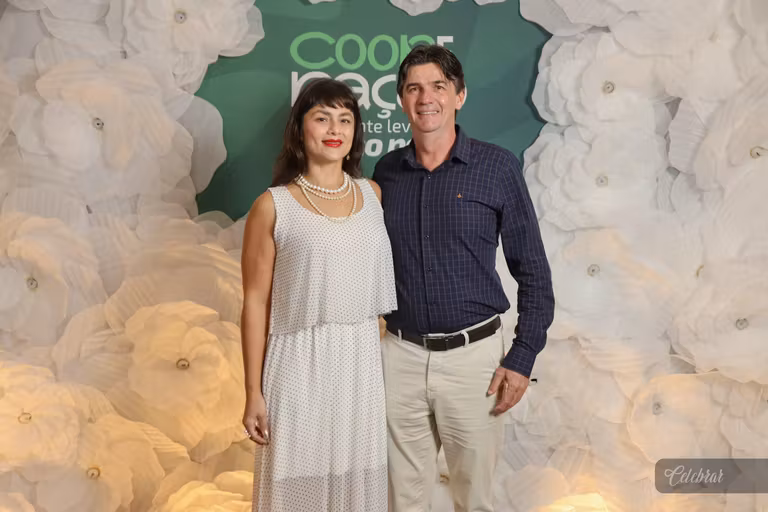 Sicredi Centro-Sul MS/BA celebra 37 anos com show beneficente em prol do Hospital de Amor de Dourados – foto 169