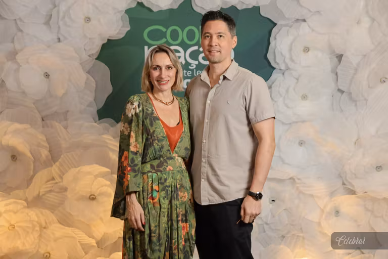 Sicredi Centro-Sul MS/BA celebra 37 anos com show beneficente em prol do Hospital de Amor de Dourados – foto 195