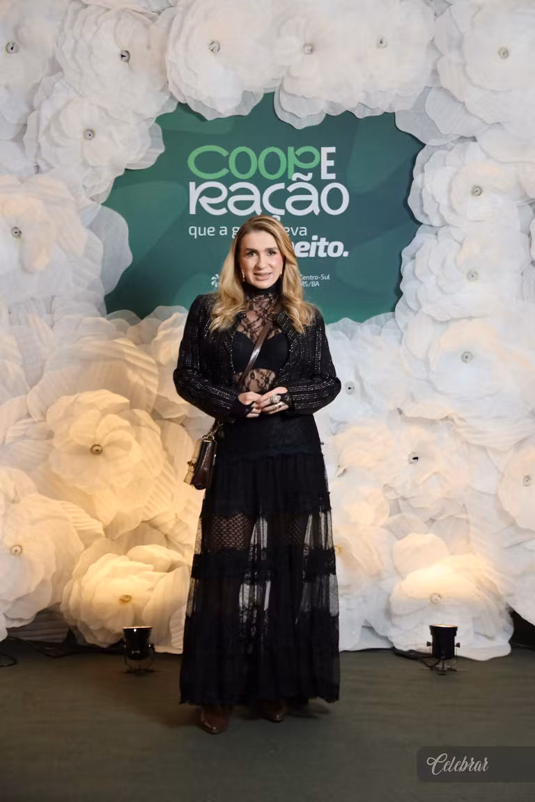 Sicredi Centro-Sul MS/BA celebra 37 anos com show beneficente em prol do Hospital de Amor de Dourados – foto 5