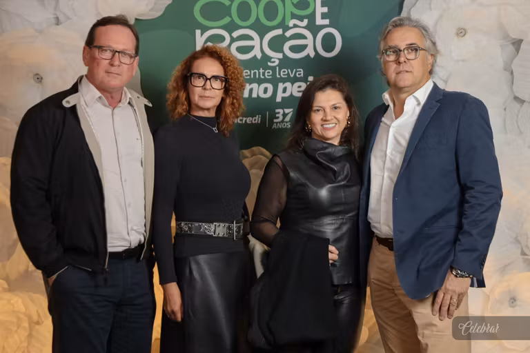 Sicredi Centro-Sul MS/BA celebra 37 anos com show beneficente em prol do Hospital de Amor de Dourados – foto 93