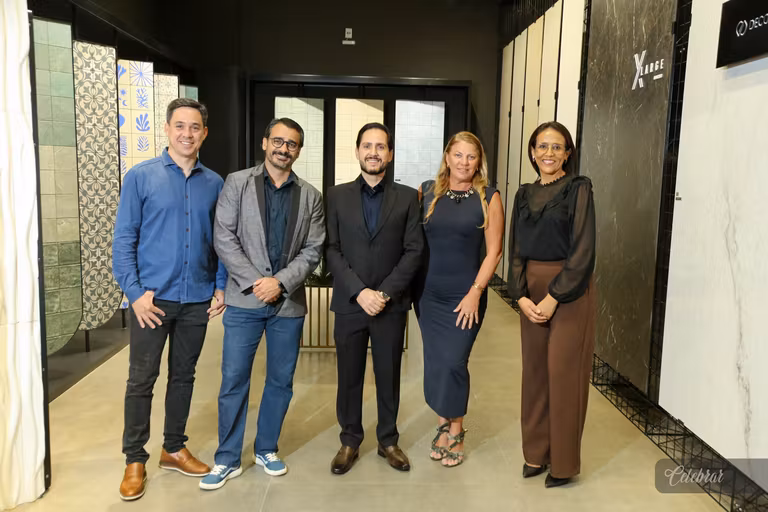 A Carluz Style inaugura sua Loja Black, trazendo para Dourados a exclusividade e a sofisticação das marcas Decortiles e Eliane. – foto 196