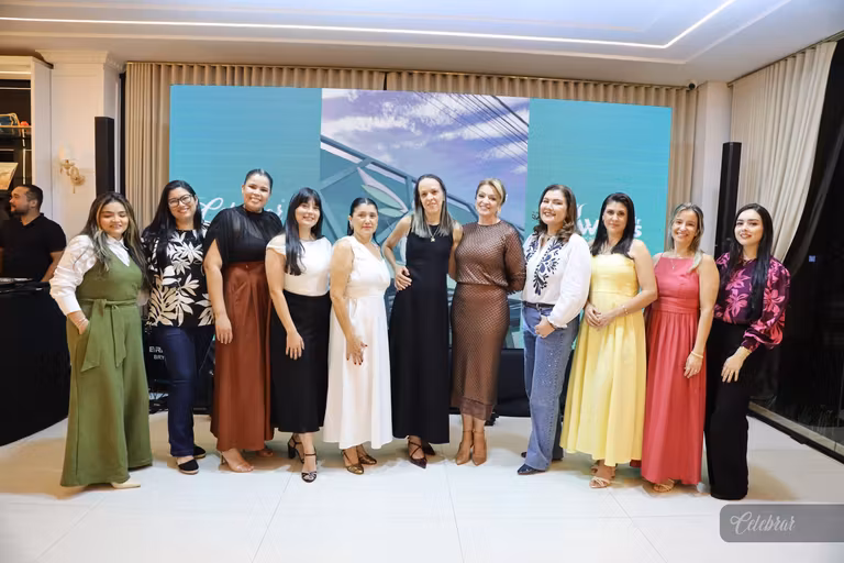 Celebrar lança sua 42ª edição com a Wings Educacional na capa em noite marcada por emoção, histórias e conexões. – foto 142