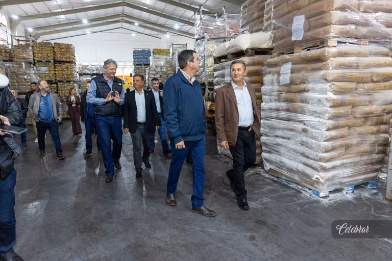 2º álbum - Donana Alimentos inaugura nova planta industrial e celebra 43 anos de crescimento e inovação na indústria sul-mato-grossense. – foto 22