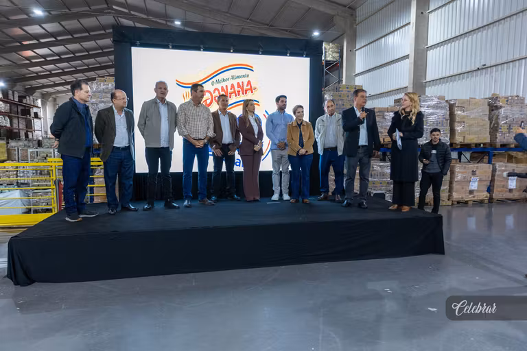 2º álbum - Donana Alimentos inaugura nova planta industrial e celebra 43 anos de crescimento e inovação na indústria sul-mato-grossense. – foto 87