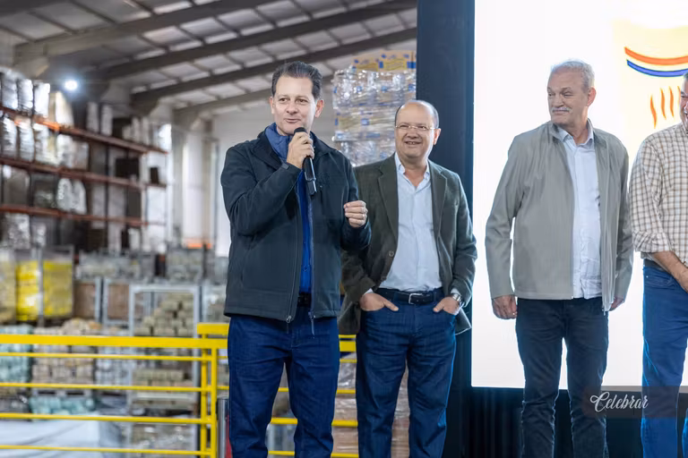 2º álbum - Donana Alimentos inaugura nova planta industrial e celebra 43 anos de crescimento e inovação na indústria sul-mato-grossense. – foto 90