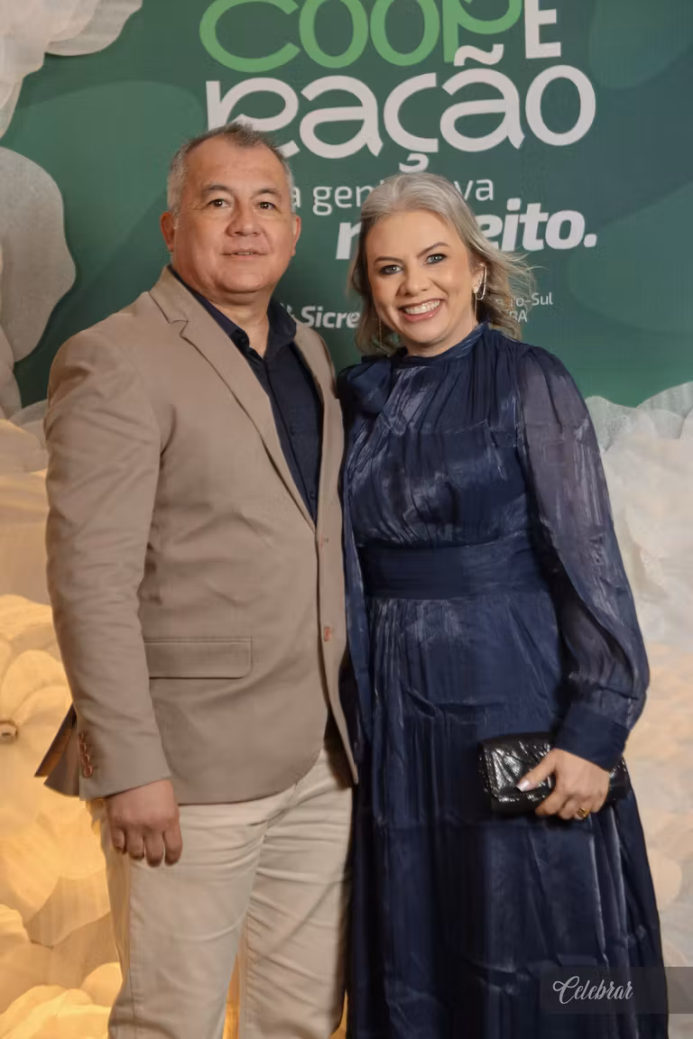 Sicredi Centro-Sul MS/BA celebra 37 anos com show beneficente em prol do Hospital de Amor de Dourados – foto 107