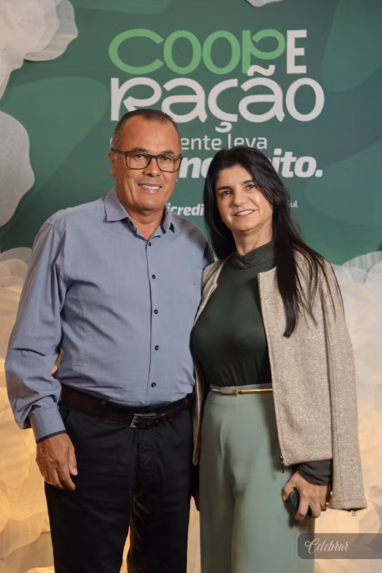 Sicredi Centro-Sul MS/BA celebra 37 anos com show beneficente em prol do Hospital de Amor de Dourados – foto 196