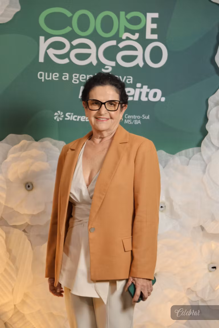 Sicredi Centro-Sul MS/BA celebra 37 anos com show beneficente em prol do Hospital de Amor de Dourados – foto 199
