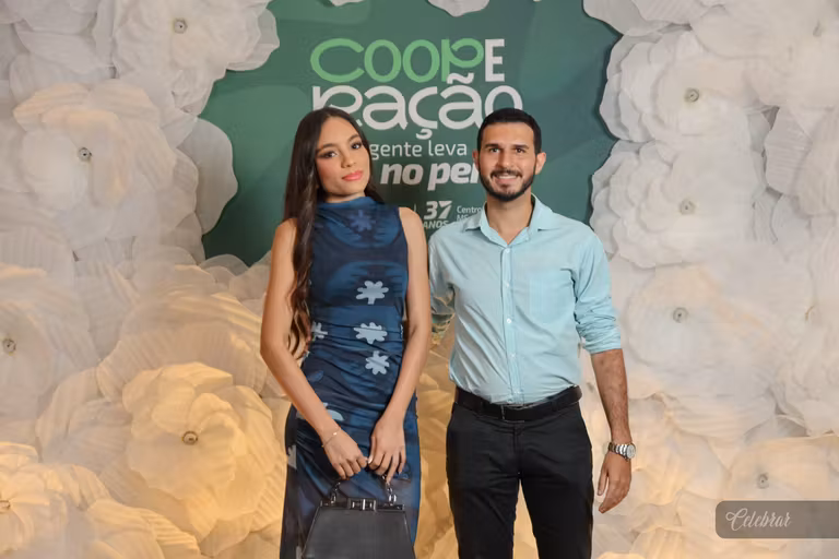 Sicredi Centro-Sul MS/BA celebra 37 anos com show beneficente em prol do Hospital de Amor de Dourados – foto 220
