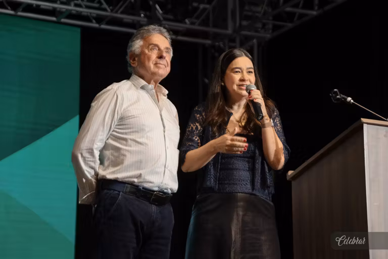 Sicredi Centro-Sul MS/BA celebra 37 anos com show beneficente em prol do Hospital de Amor de Dourados – foto 233