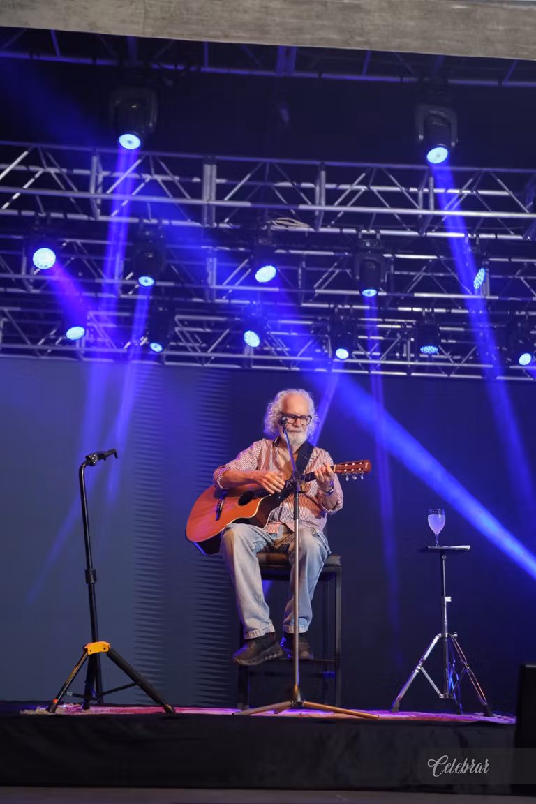 Sicredi Centro-Sul MS/BA celebra 37 anos com show beneficente em prol do Hospital de Amor de Dourados – foto 306