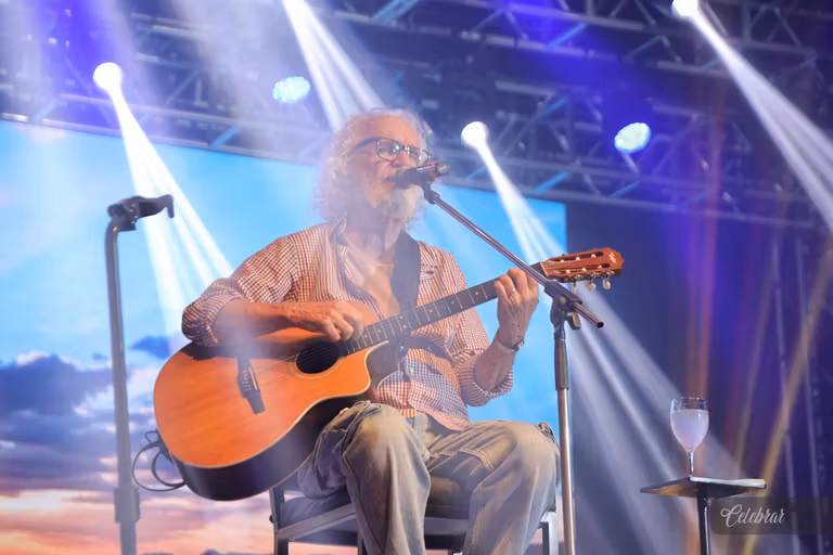 Sicredi Centro-Sul MS/BA celebra 37 anos com show beneficente em prol do Hospital de Amor de Dourados – foto 324