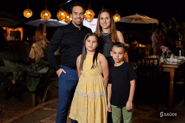 Uma noite especial para o lançamento da 15ª edição da Revista Connect Saúde, que traz a Duovitta como capa. – foto 55