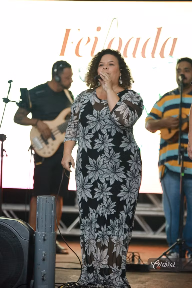 2º álbum - Celebrar no 22º LeiloDom: há 10 anos parceira do projeto, com lançamento da 41ª edição e capa da Dalmóbile Grupo FG. – foto 24