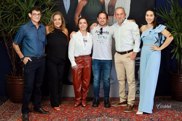 Celebrar no 22º LeiloDom: há 10 anos parceira do projeto, com lançamento da 41ª edição e capa da Dalmóbile Grupo FG. – foto 259