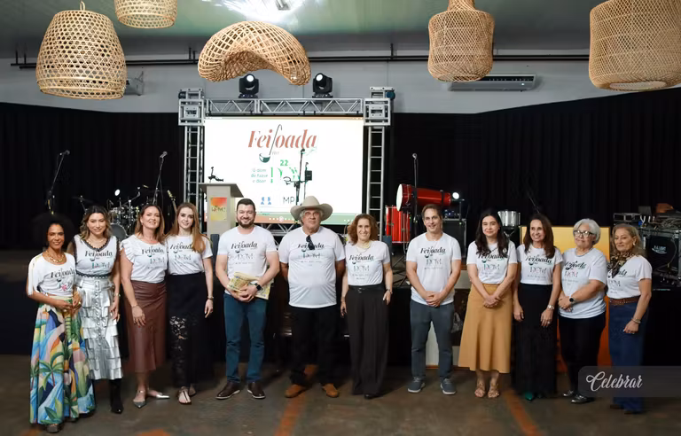 Celebrar no 22º LeiloDom: há 10 anos parceira do projeto, com lançamento da 41ª edição e capa da Dalmóbile Grupo FG. – foto 355