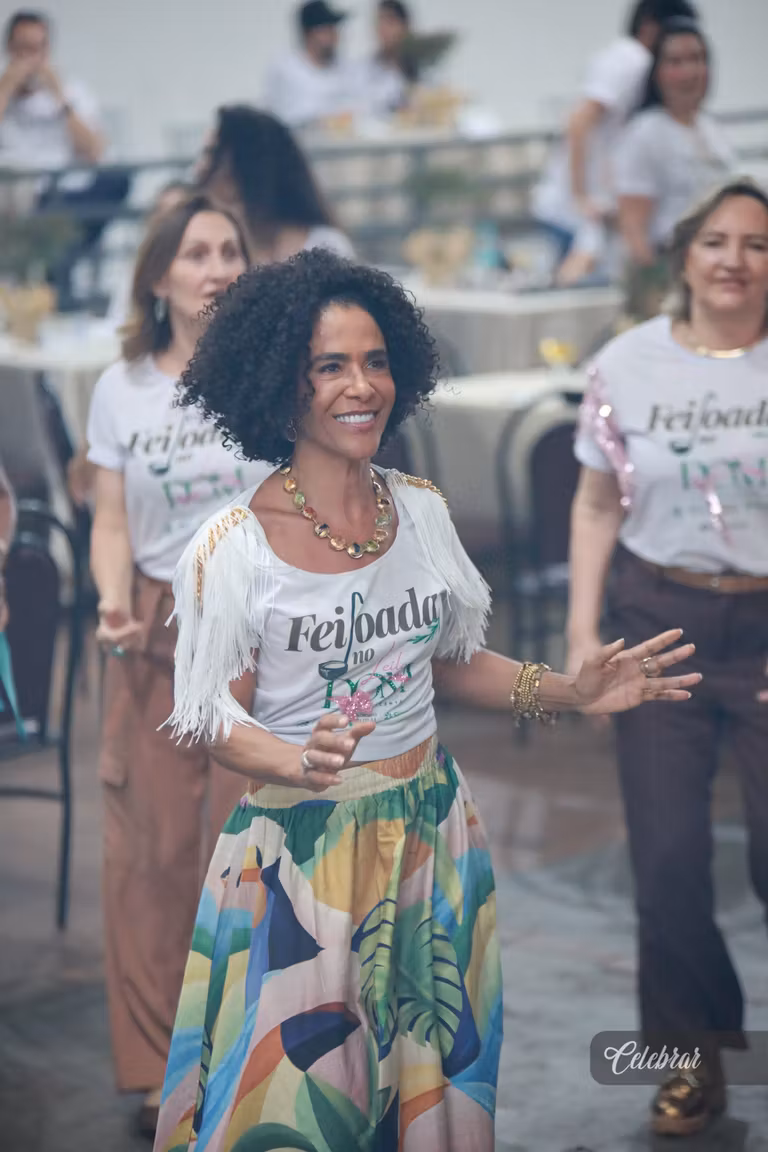 2º álbum - Celebrar no 22º LeiloDom: há 10 anos parceira do projeto, com lançamento da 41ª edição e capa da Dalmóbile Grupo FG. – foto 39