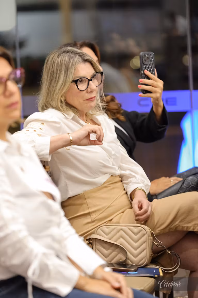ÁLBUM 2 - Café com Negócios Delas reúne mulheres em uma noite de conexões e inspiração – foto 20