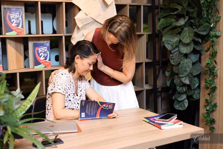 De Dourados para o Brasil: a especialista de brand Louise Irie é uma das autoras de Branding POV 2, lançado na Companhia dos Livros. – foto 109