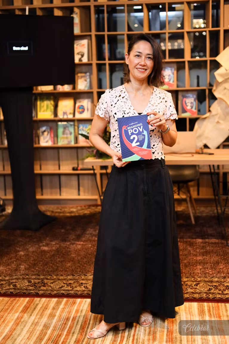 De Dourados para o Brasil: a especialista de brand Louise Irie é uma das autoras de Branding POV 2, lançado na Companhia dos Livros. – foto 12