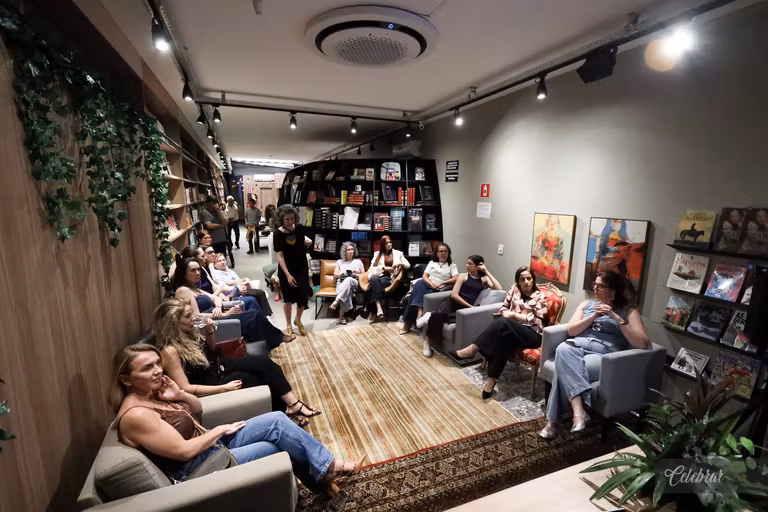 De Dourados para o Brasil: a especialista de brand Louise Irie é uma das autoras de Branding POV 2, lançado na Companhia dos Livros. – foto 55