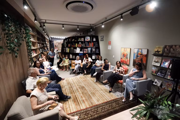 De Dourados para o Brasil: a especialista de brand Louise Irie é uma das autoras de Branding POV 2, lançado na Companhia dos Livros. – foto 56